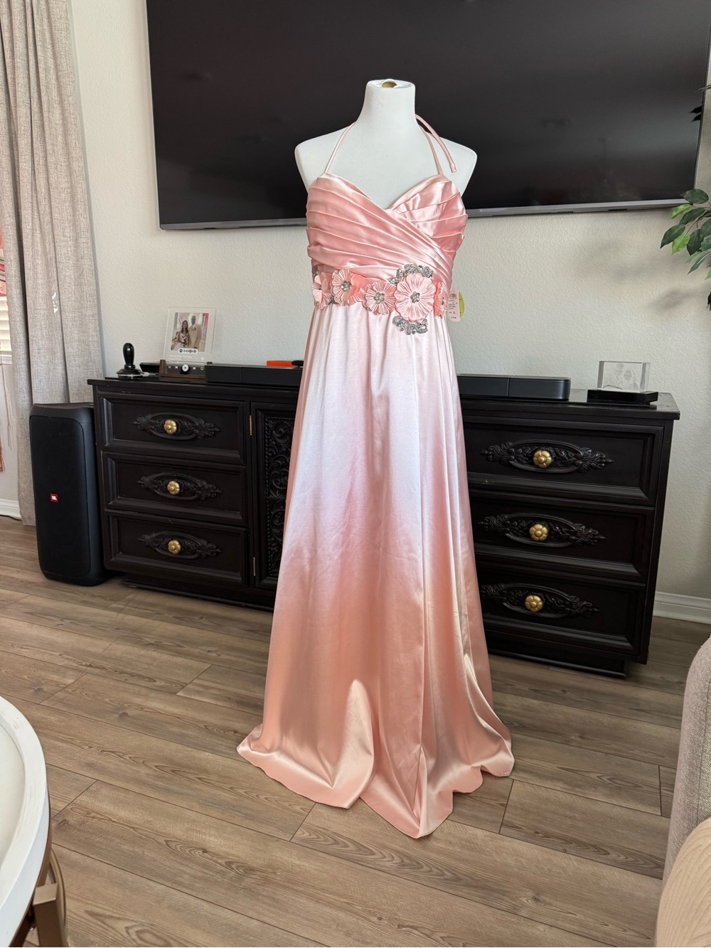 NWOT Blondie size 13 Junior beautiful dress womens Elegant blush pink satin
